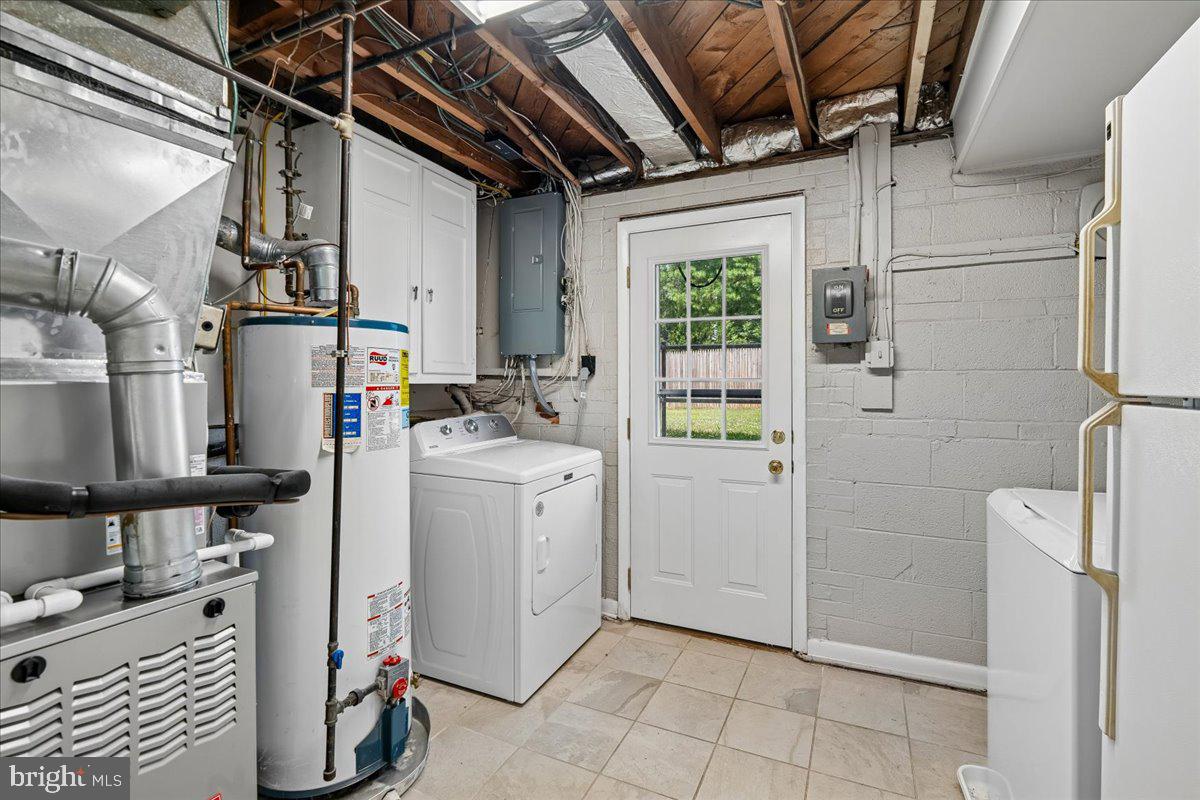 1103 Playford Lane Silver Spring, MD 20901 - Photo 23 of 30 Utility Room