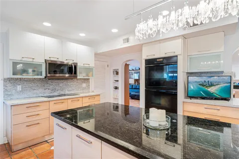 $2,750,000 | 4421 Post Avenue, Miami Beach, FL 33140