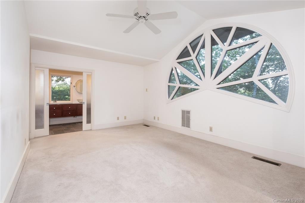 5508 Hardison Road Charlotte, NC 28226 - Photo 14 of 38 Gallery Image 14