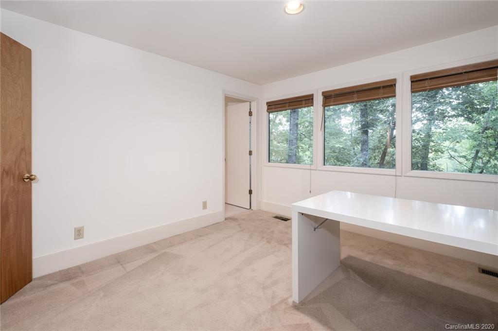 5508 Hardison Road Charlotte, NC 28226 - Photo 19 of 38 Gallery Image 19