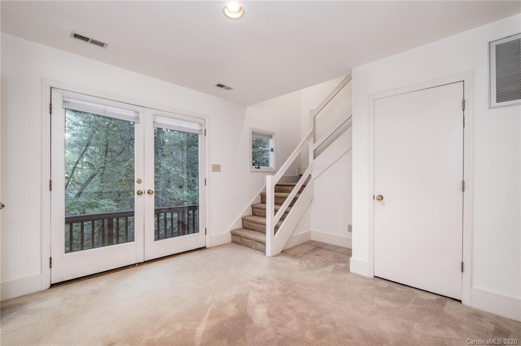 5508 Hardison Road Charlotte, NC 28226 - Photo 20 of 38 Gallery Image 20