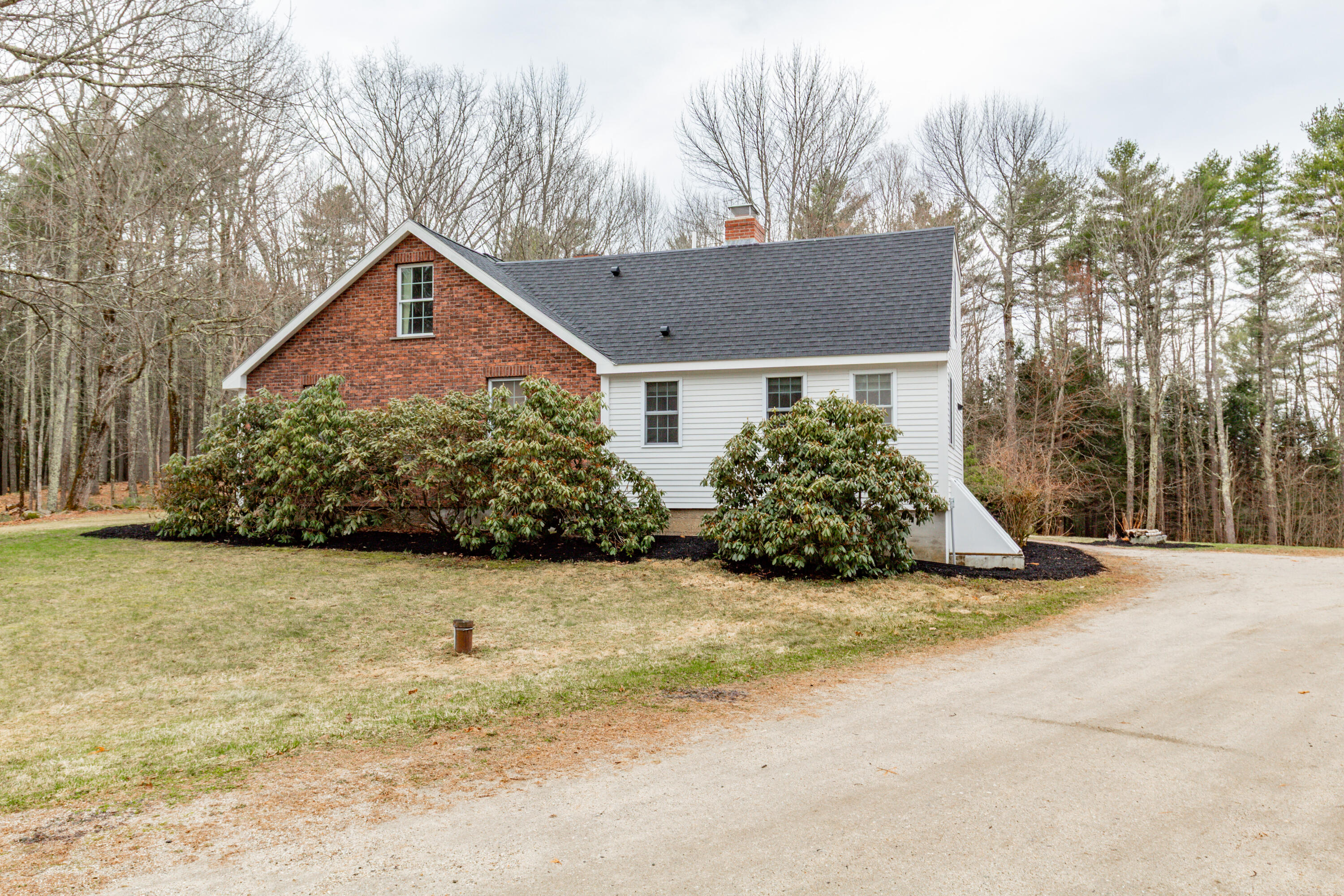 91 Merrill Road Gray, ME 04039 - Photo 2 of 15 IMG_8874