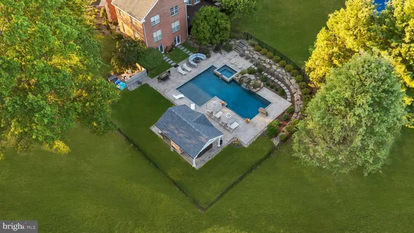 $5,695,000 | 7 Woodland Road, Newtown, PA 18940