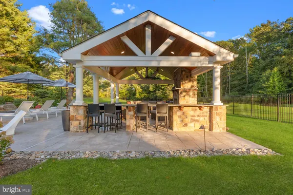 $5,695,000 | 7 Woodland Road, Newtown, PA 18940