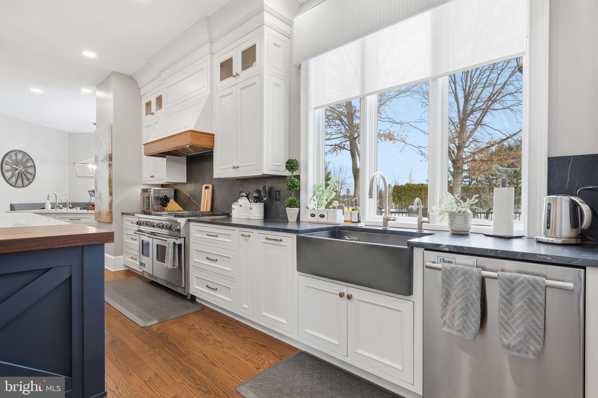 7 Woodland Road Newtown, PA 18940 - Photo 35 of 137 It is a culinary dream featuring Viking stove