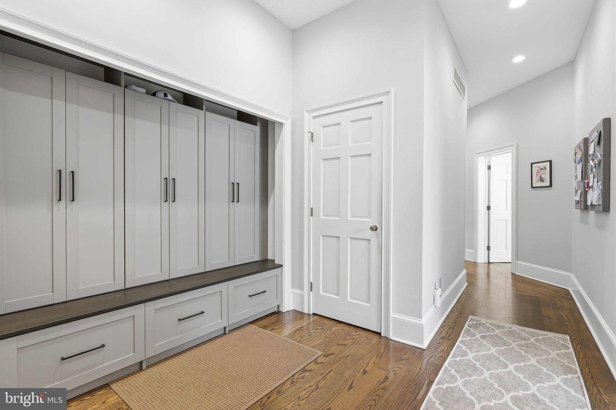 7 Woodland Road Newtown, PA 18940 - Photo 47 of 137 This wing offers built-in storage lockers