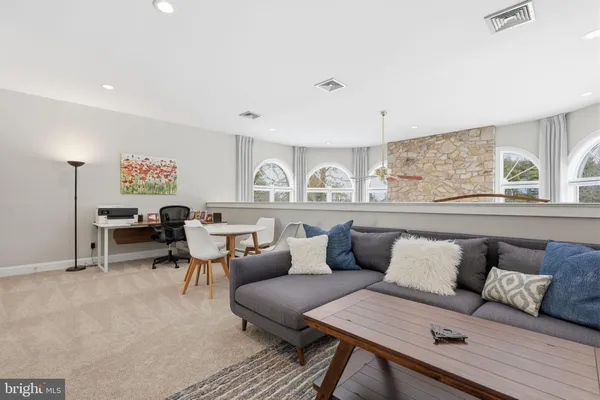 $5,695,000 | 7 Woodland Road, Newtown, PA 18940