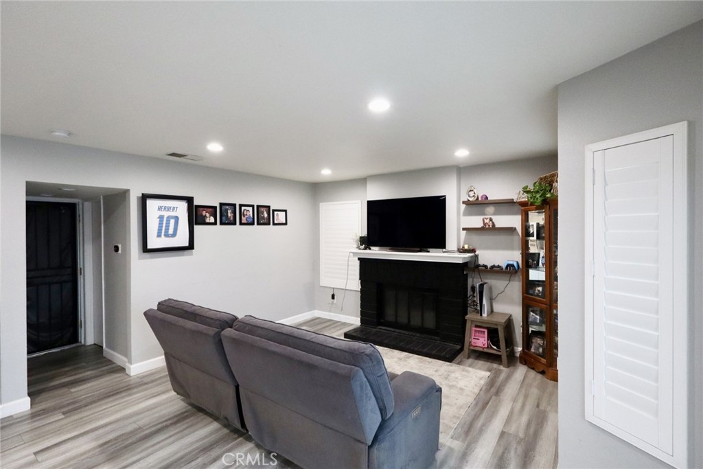 2804 Rippling Brook Place Ontario, CA 91761 - Photo 16 of 51