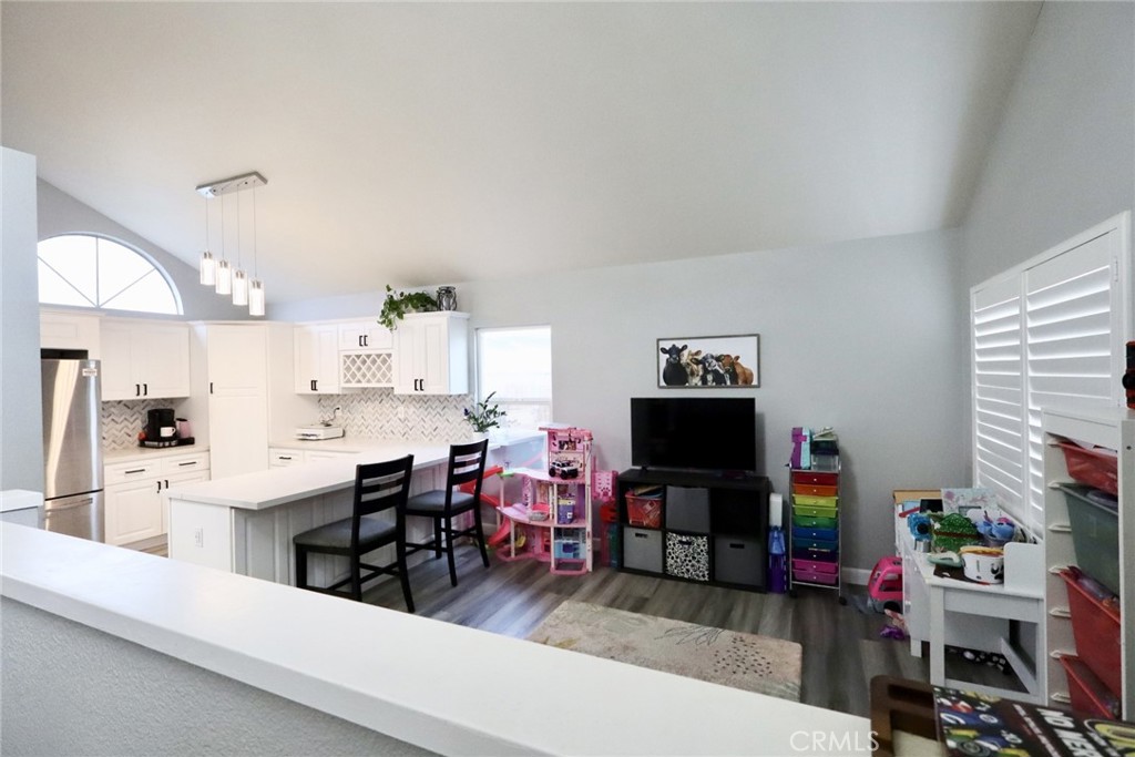 2804 Rippling Brook Place Ontario, CA 91761 - Photo 23 of 51