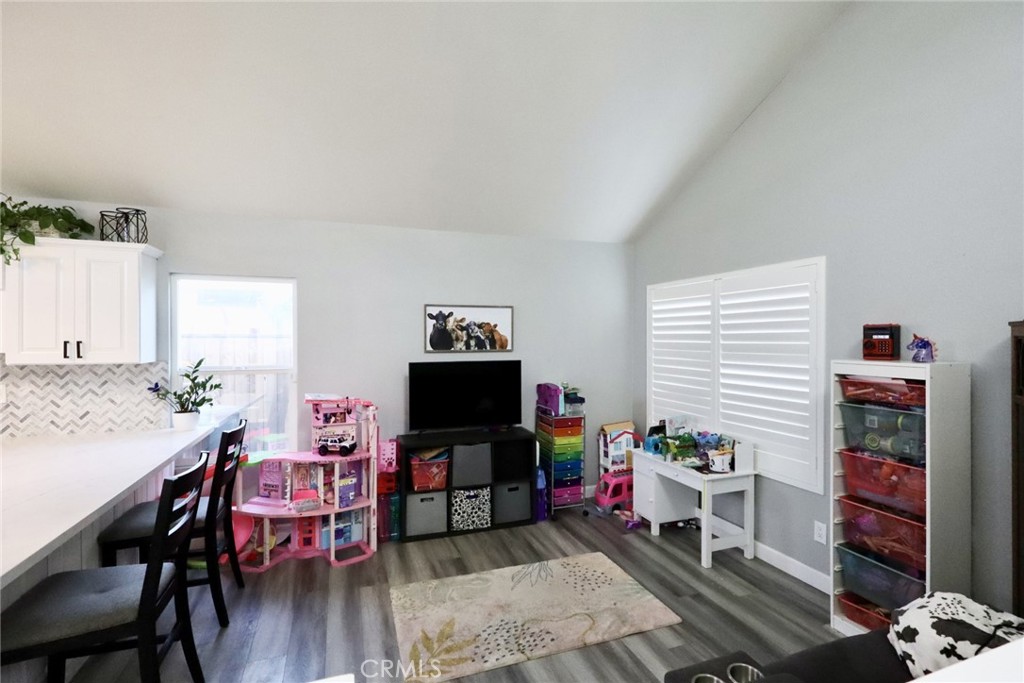 2804 Rippling Brook Place Ontario, CA 91761 - Photo 24 of 51