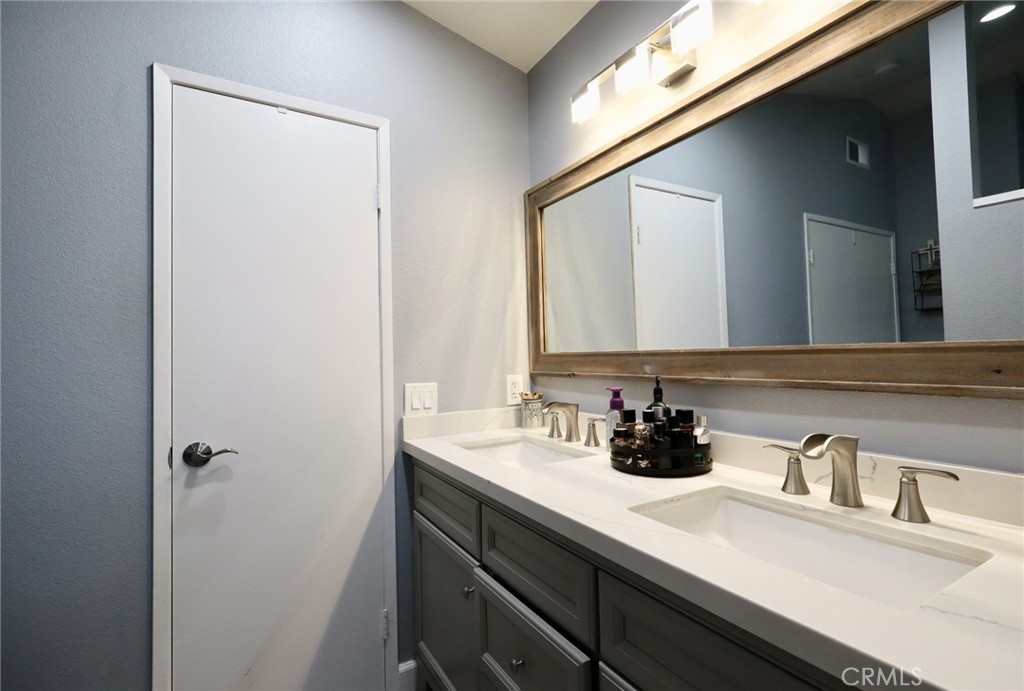 2804 Rippling Brook Place Ontario, CA 91761 - Photo 35 of 51