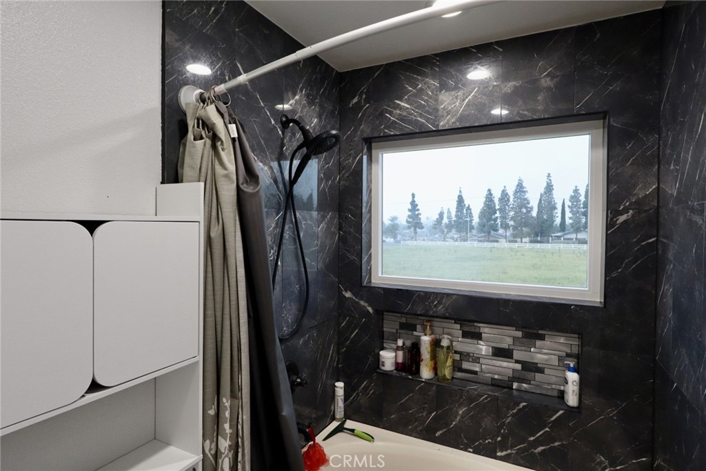 2804 Rippling Brook Place Ontario, CA 91761 - Photo 36 of 51