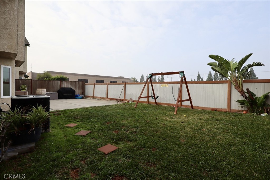 2804 Rippling Brook Place Ontario, CA 91761 - Photo 9 of 51