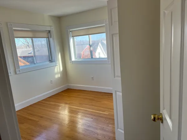 $2,100 | 144 Washington Street, Unit 8, Peabody, MA 01960