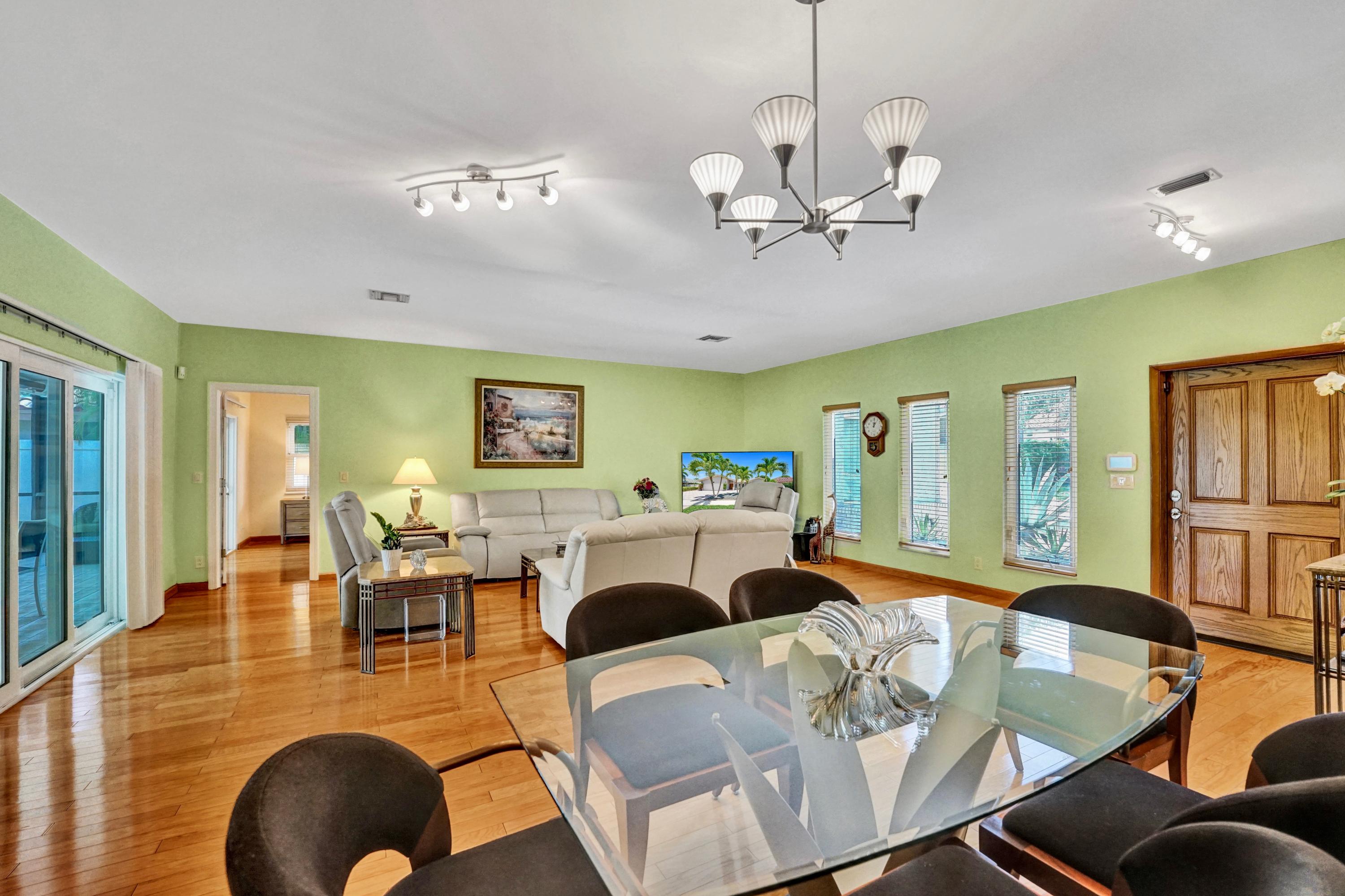 1341 Southwest 21st Lane Boca Raton, FL 33486 - Photo 15 of 65 15