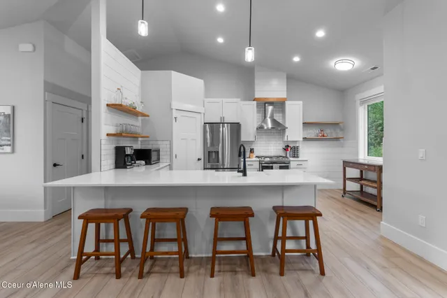 $650,000 | 117 Hanson Court, Dover, ID 83825