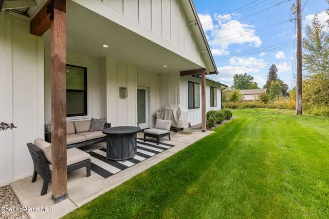 $650,000 | 117 Hanson Court, Dover, ID 83825