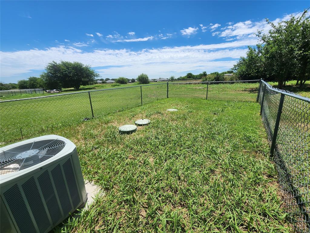 106 Collett Court Weatherford, TX 76088 - Photo 20 of 20
