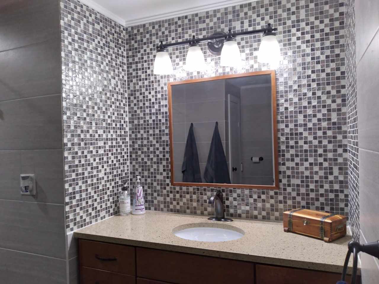 3105 Landstrom Road Rockford, IL 61107 - Photo 17 of 27 Gallery Image 17