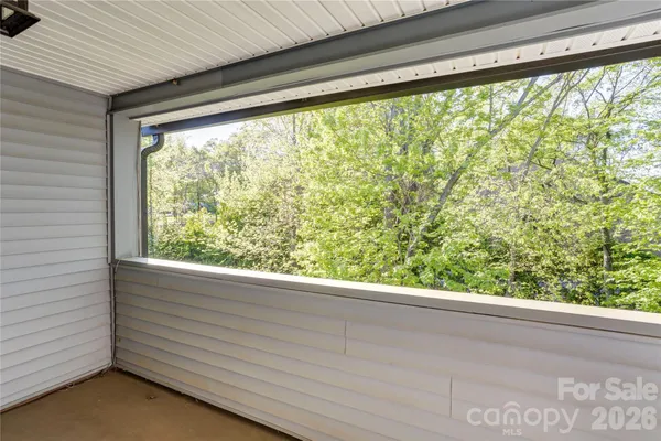 $275,000 | 6608 Point Comfort Lane, Charlotte, NC 28226