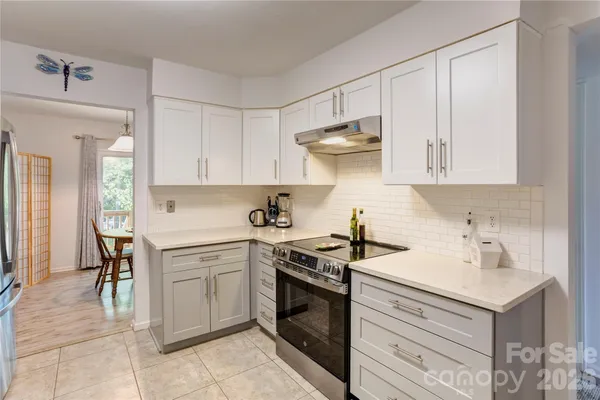 $275,000 | 6608 Point Comfort Lane, Charlotte, NC 28226