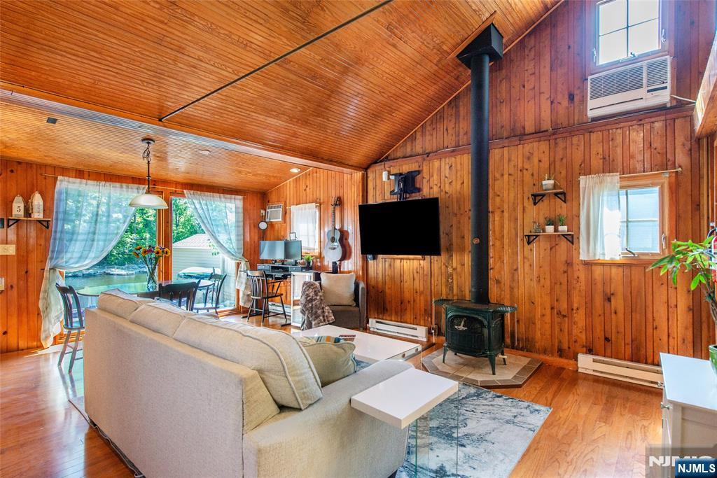 5 Sewell Road West Milford, NJ 07421 - Photo 2 of 22