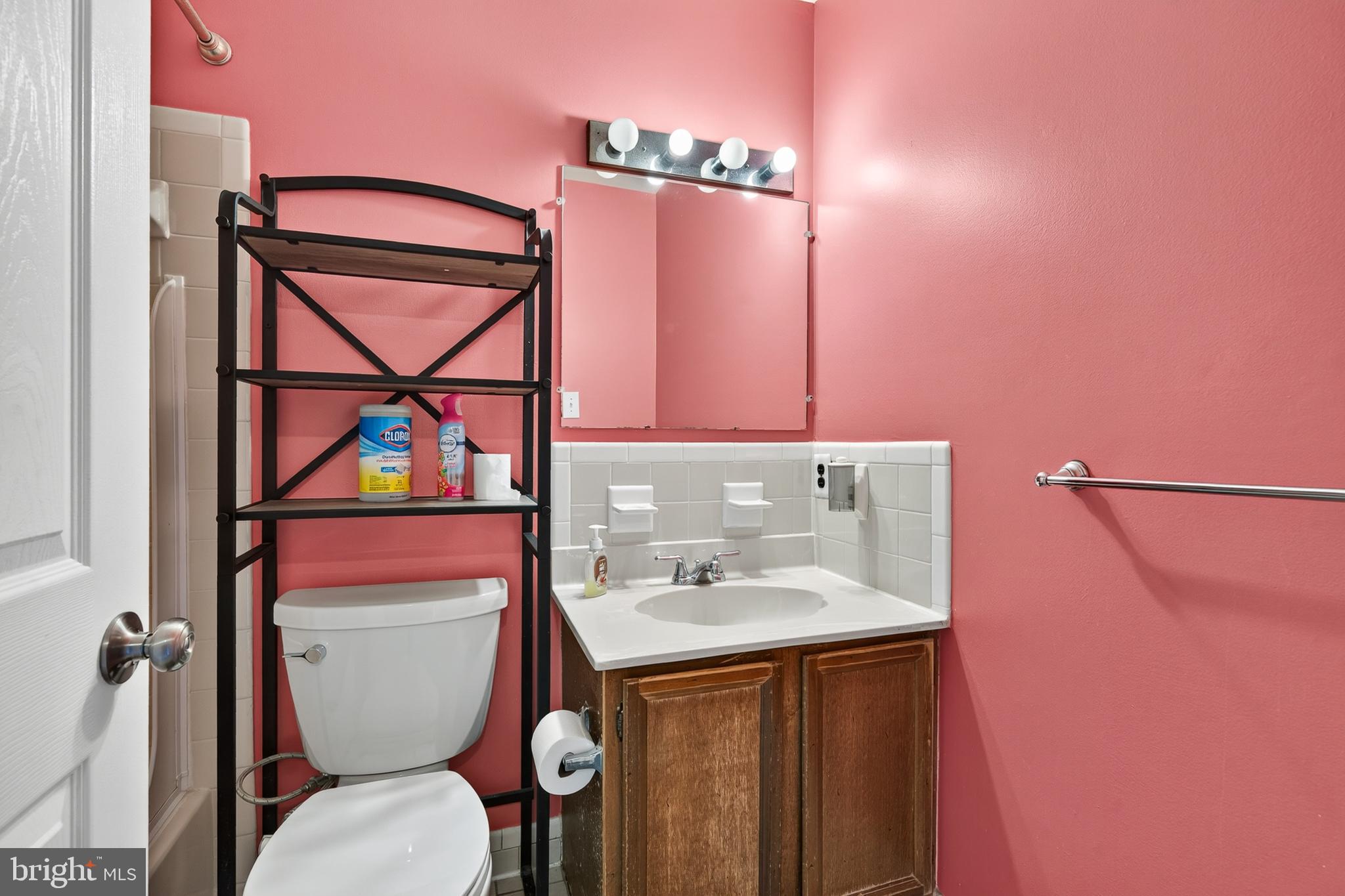 16 Markel Road Malvern, PA 19355 - Photo 19 of 32