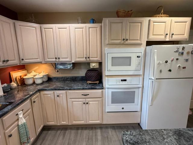 574 Priest Holw Road Russell, PA 16345 - Photo 29 of 54 Gallery Image 29
