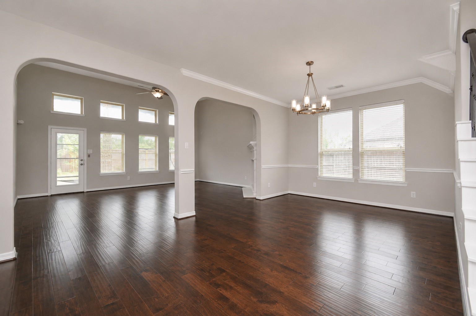 3803 May Ridge Lane Sugar Land, TX 77479 - Photo 8 of 34