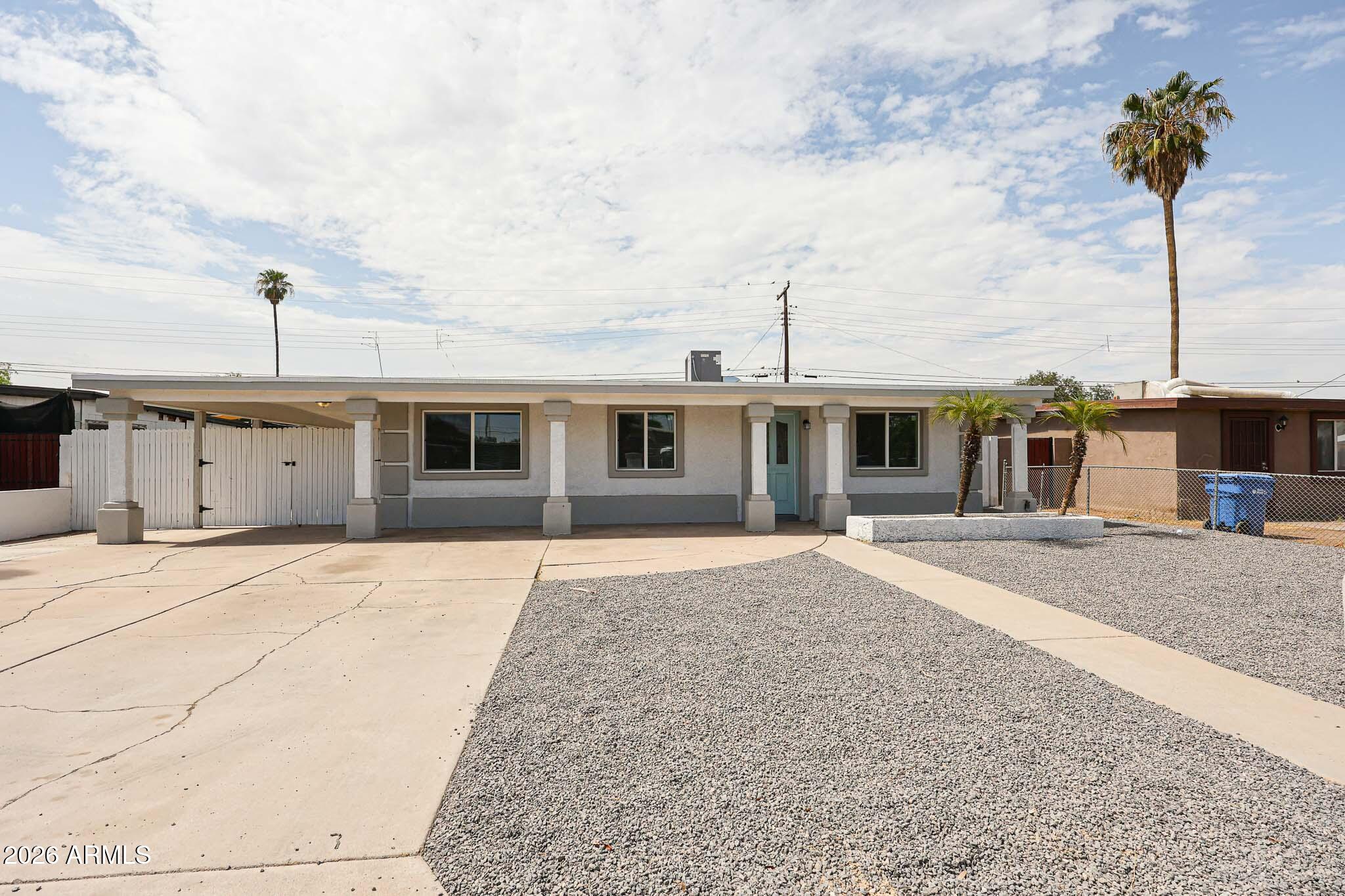 3951 West Monte Vista Road Phoenix, AZ 85009 - Photo 1 of 28 A (3)