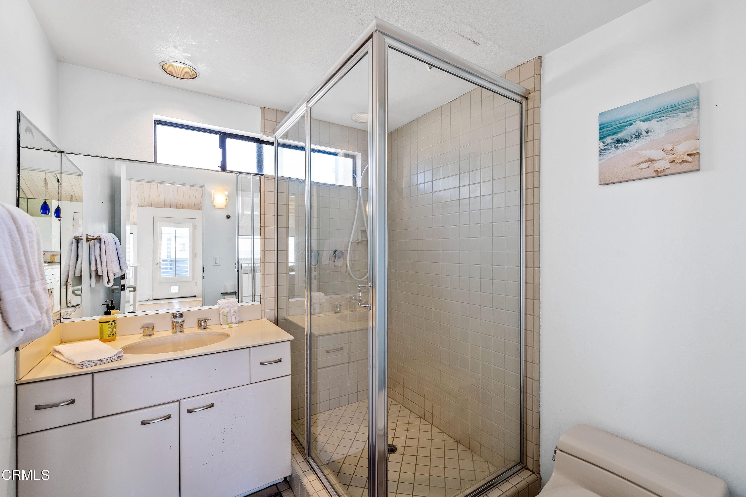 4064 Ocean Drive Oxnard, CA 93035 - Photo 23 of 37 4064 Ocean Dr MLS (26 of 40)