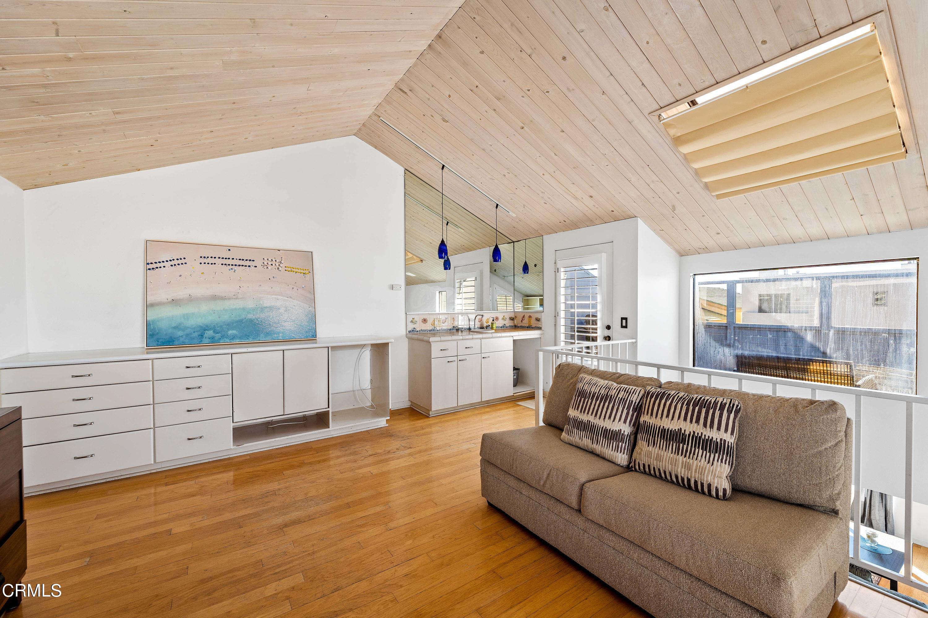 4064 Ocean Drive Oxnard, CA 93035 - Photo 26 of 37 4064 Ocean Dr MLS (29 of 40)