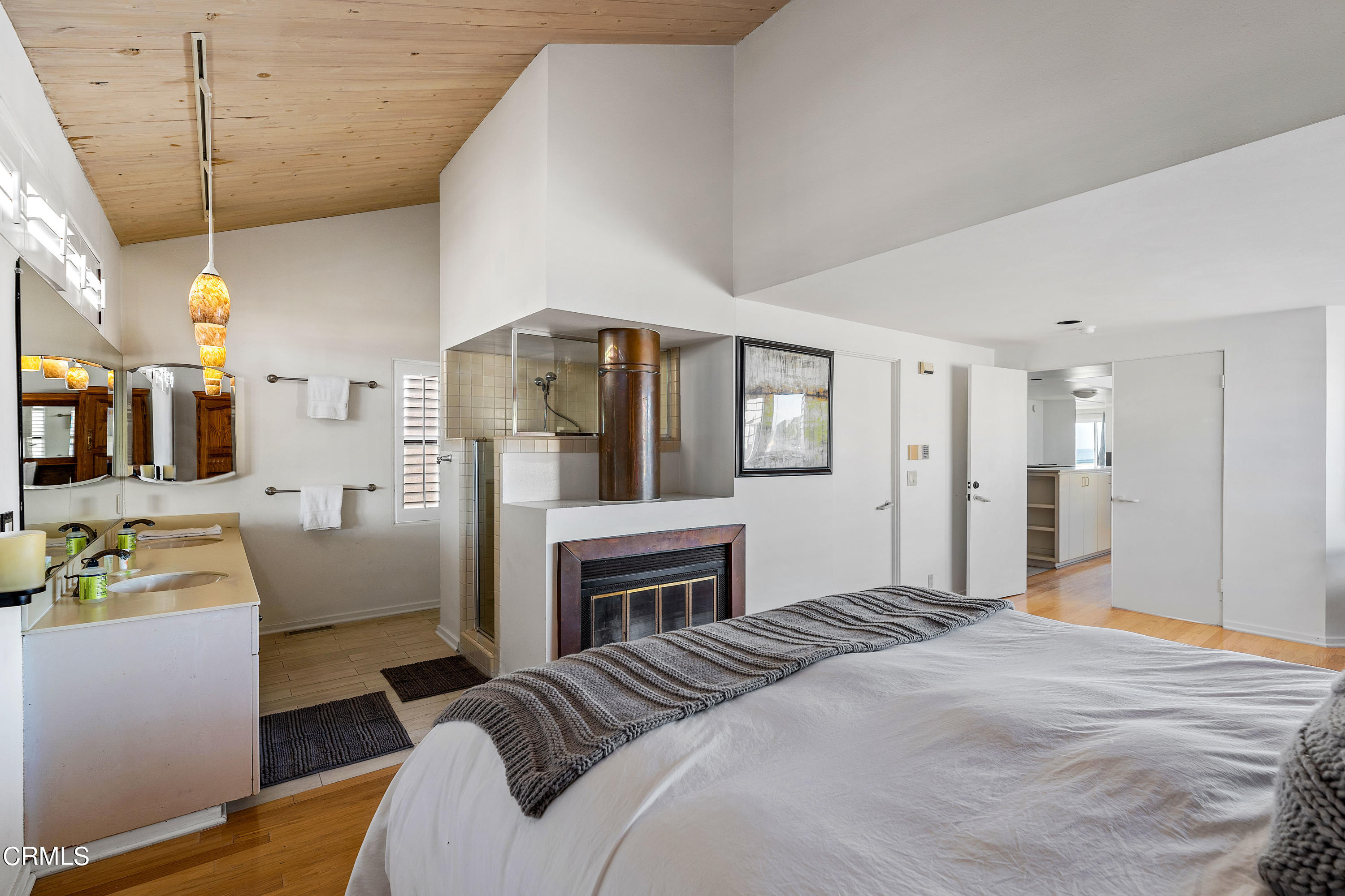 4064 Ocean Drive Oxnard, CA 93035 - Photo 32 of 37 4064 Ocean Dr MLS (36 of 40)