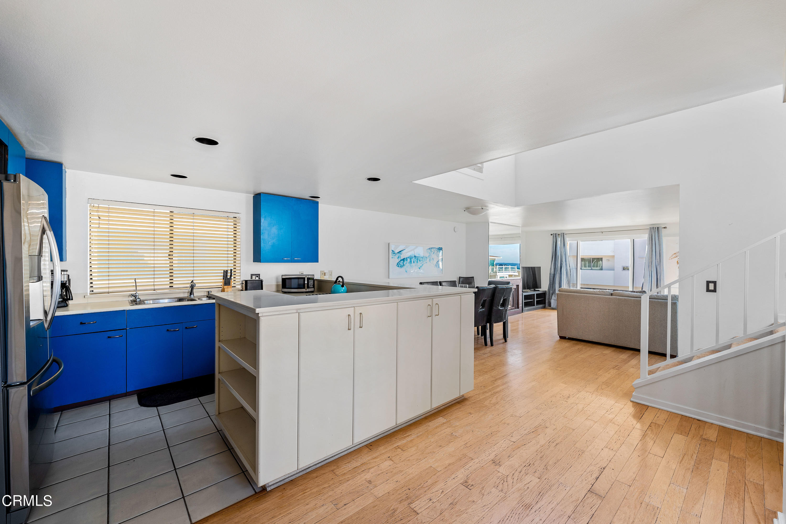 4064 Ocean Drive Oxnard, CA 93035 - Photo 10 of 37 4064 Ocean Dr MLS (14 of 40)