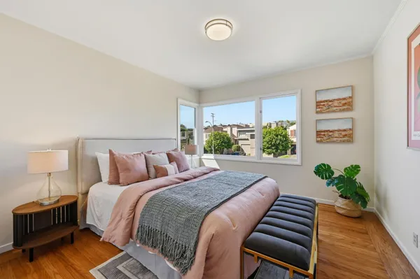 $1,128,888 | 40 Lakemont Drive, Daly City, CA 94015