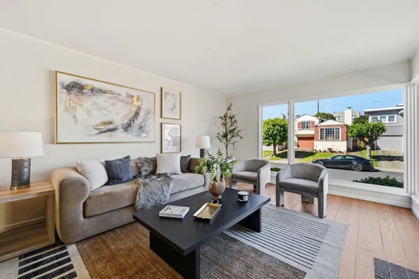 $1,128,888 | 40 Lakemont Drive, Daly City, CA 94015