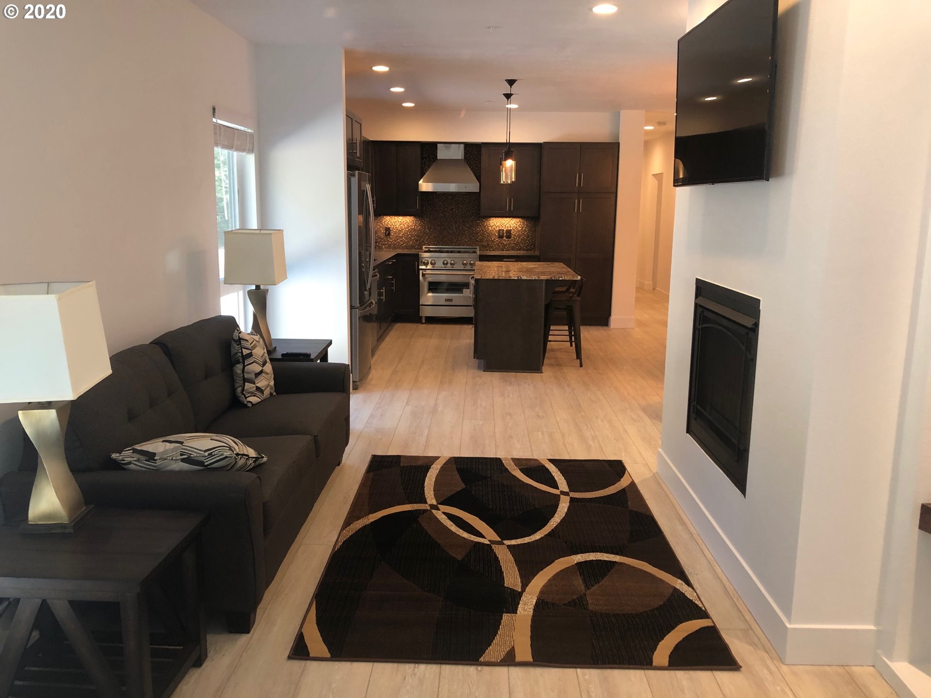 94353 Leith Road Gold Beach, OR 97444 - Photo 5 of 30 a living room with furniture