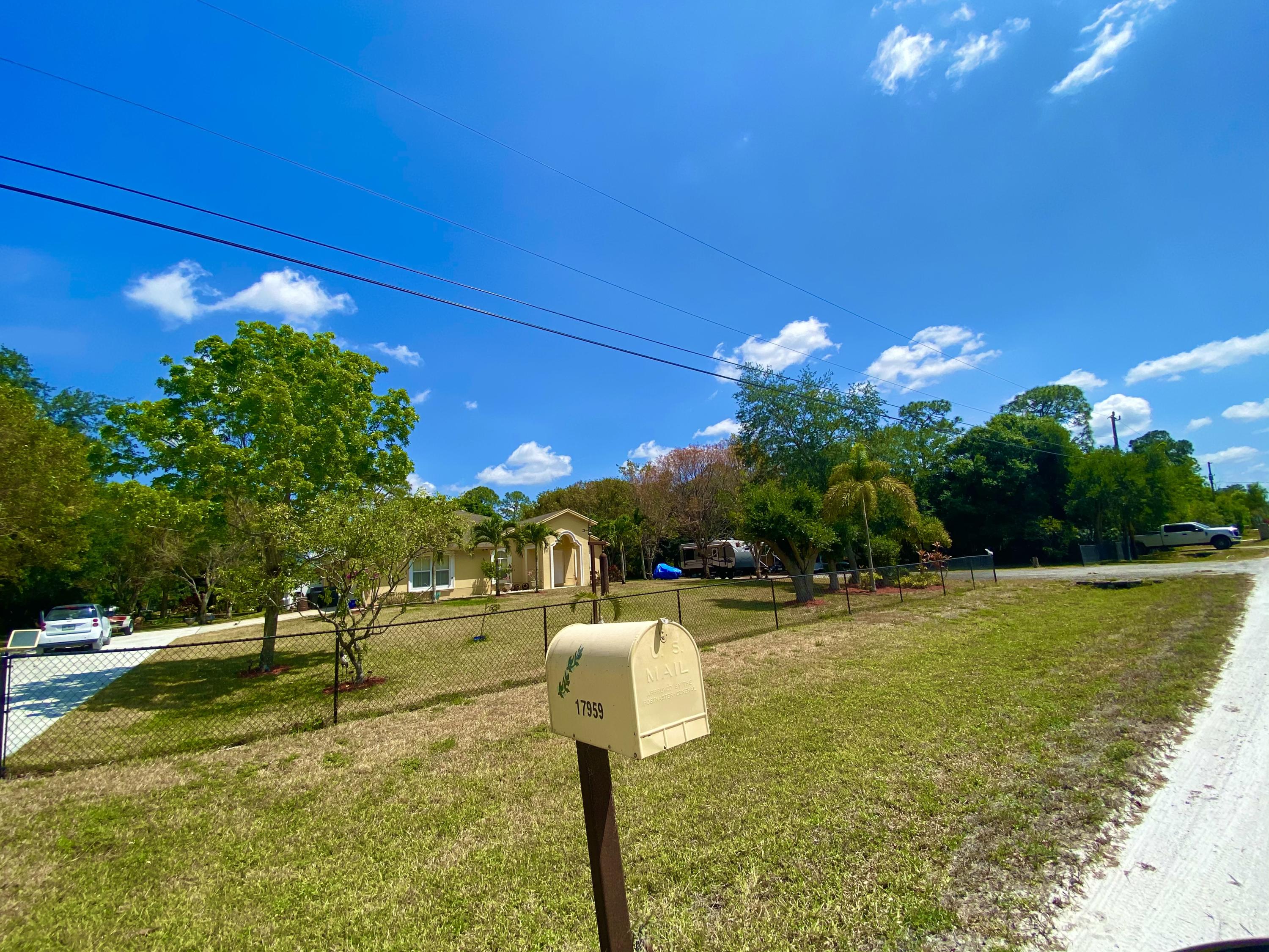 17959 41st Road North Loxahatchee, FL 33470 - Photo 11 of 168 C04737AD-616C-43F6-9128-6D0FD1D78113