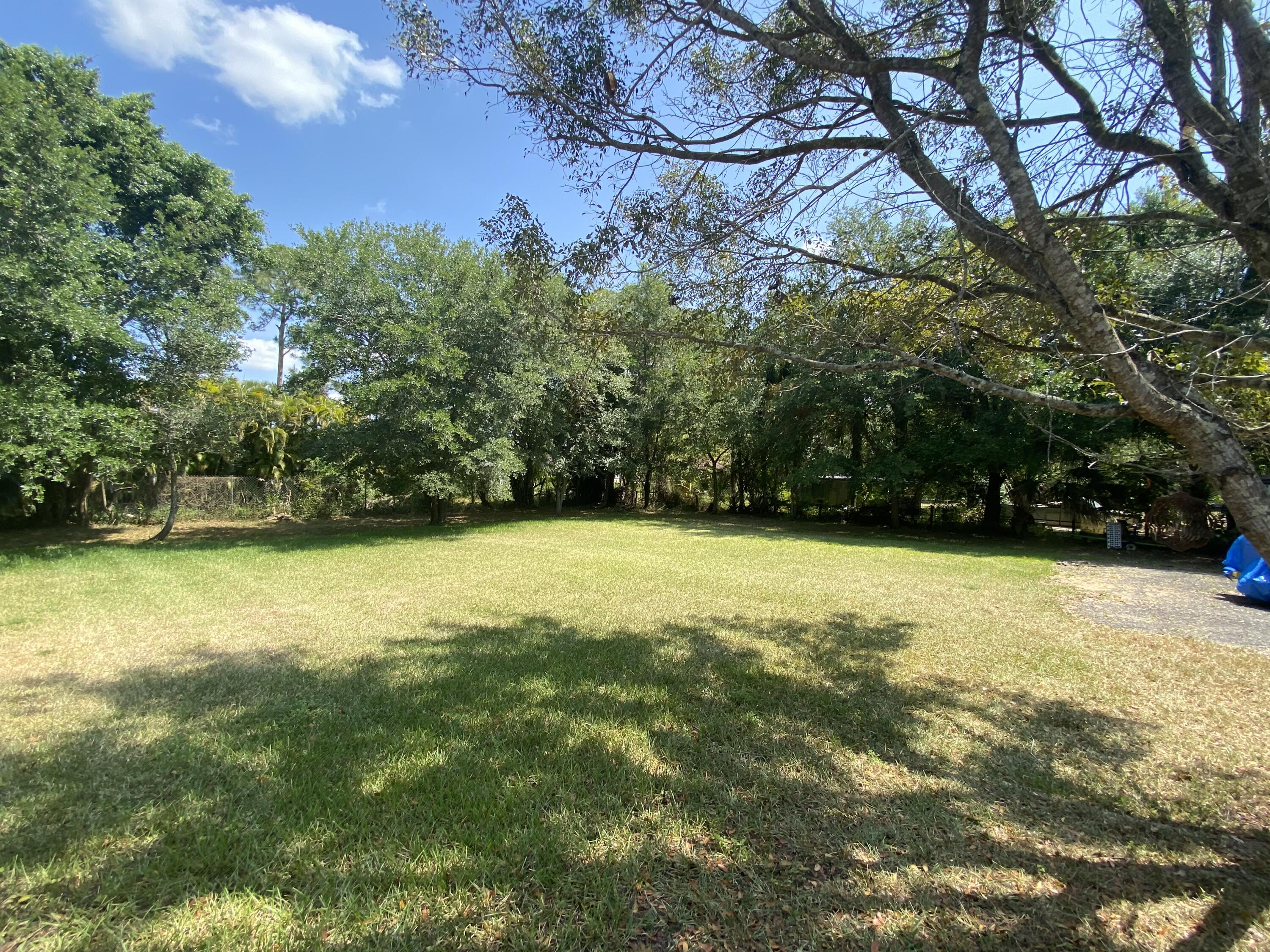 17959 41st Road North Loxahatchee, FL 33470 - Photo 19 of 168 9CEE5E14-A6B4-467A-A390-CCFD19BE6F29