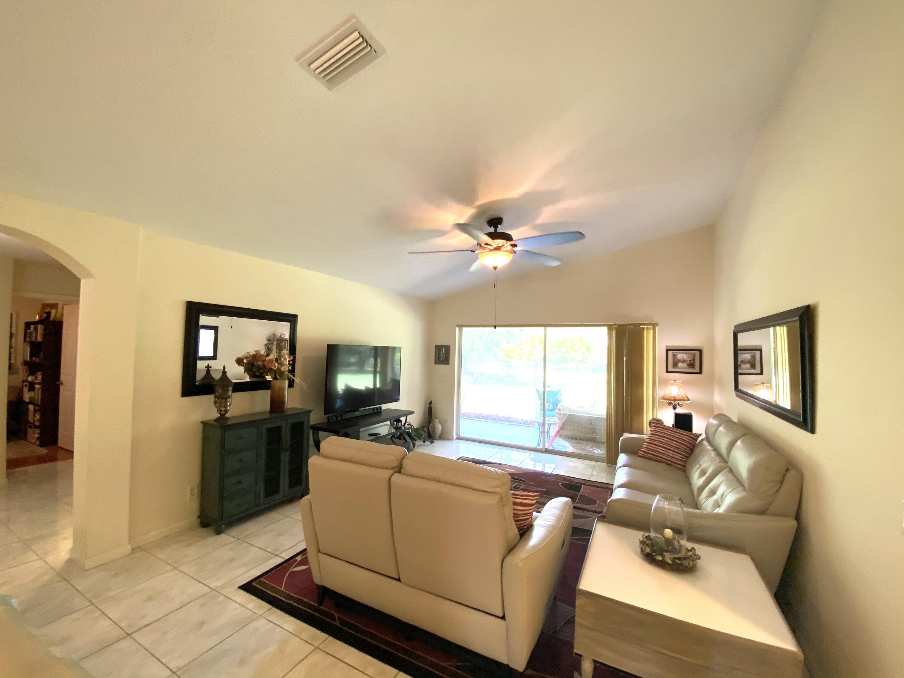 17959 41st Road North Loxahatchee, FL 33470 - Photo 27 of 168 BF5A439A-EF37-4231-9A69-C547B5F053D4