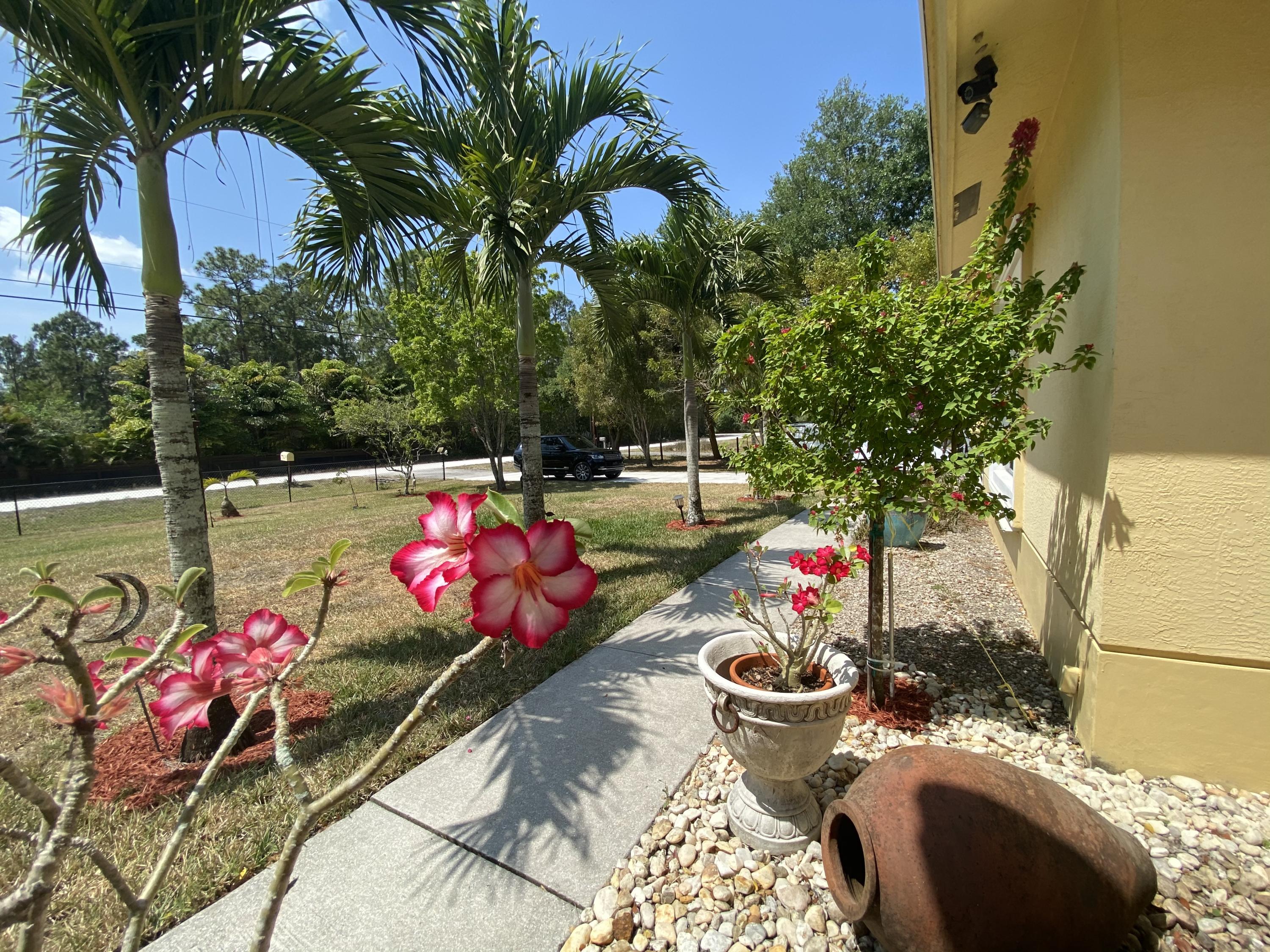 17959 41st Road North Loxahatchee, FL 33470 - Photo 10 of 168 665AF54B-037D-47F0-8968-0039C4A4D229