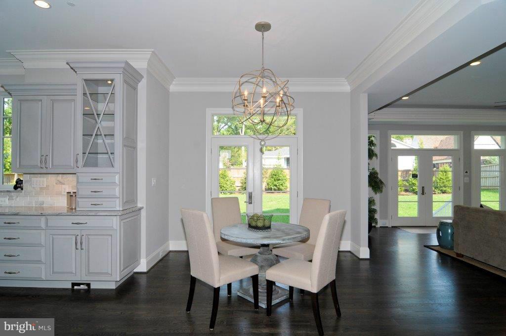 5803 Aberdeen Road Bethesda, MD 20817 - Photo 15 of 29 Kitchen