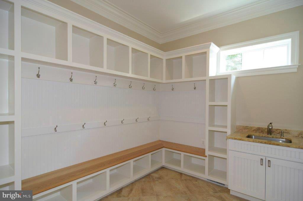 5803 Aberdeen Road Bethesda, MD 20817 - Photo 17 of 29 mud room