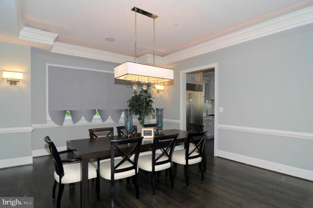 5803 Aberdeen Road Bethesda, MD 20817 - Photo 7 of 29 Dining Room
