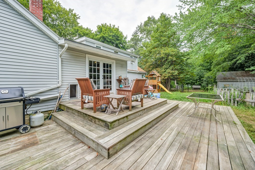 241 Calef Highway Lee, NH 03861 - Photo 20 of 40