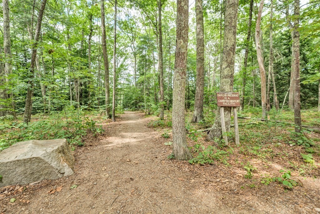 241 Calef Highway Lee, NH 03861 - Photo 25 of 40