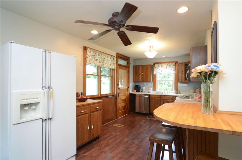 724 Walnut Street Crescent, PA 15046 - Photo 11 of 25 Gallery Image 11
