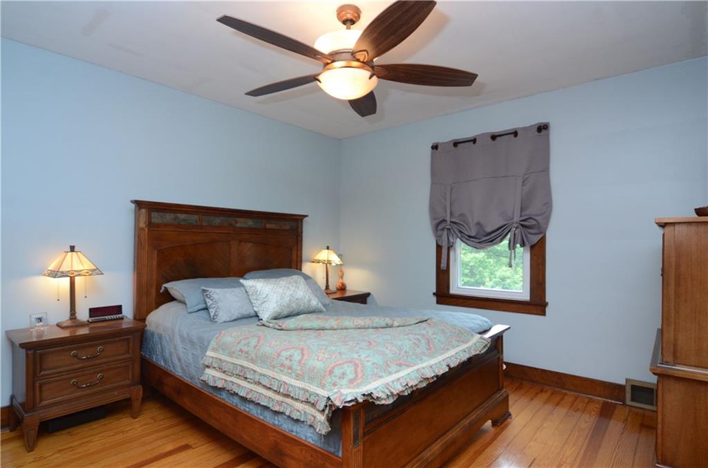 724 Walnut Street Crescent, PA 15046 - Photo 15 of 25 Gallery Image 15