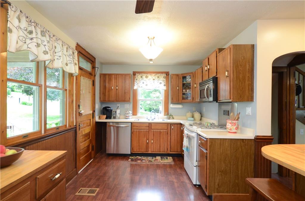 724 Walnut Street Crescent, PA 15046 - Photo 10 of 25 Gallery Image 10