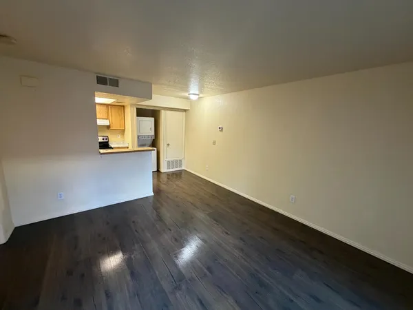 $139,998 | 1661 Pyrenees Avenue, Unit 70, Stockton, CA 95210